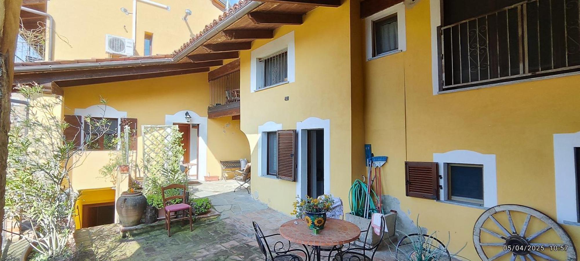 Ca Borgo Vecchio Aparthotel Brusasco Exterior photo